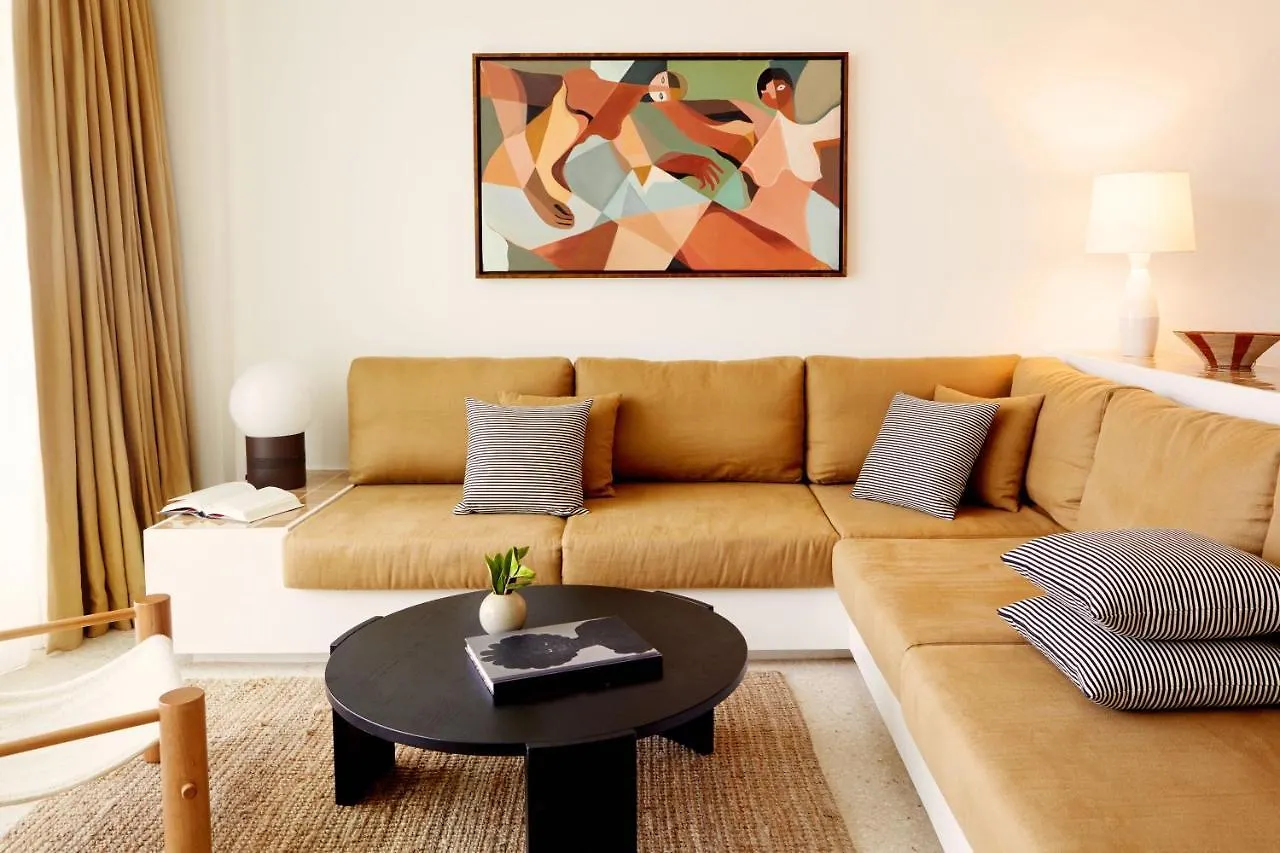 מלון ג'ורג' טאון Palm Heights 5*,